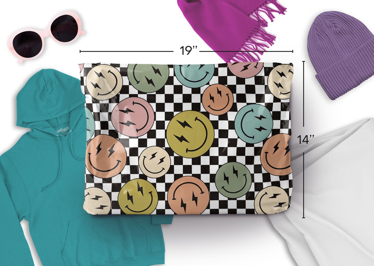 Smiles Checkerboard 14x19 Poly Mailers
