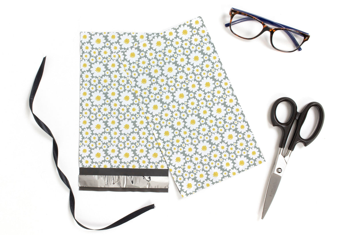 Daisy Flower Polymailers 6&quot;x9&quot;